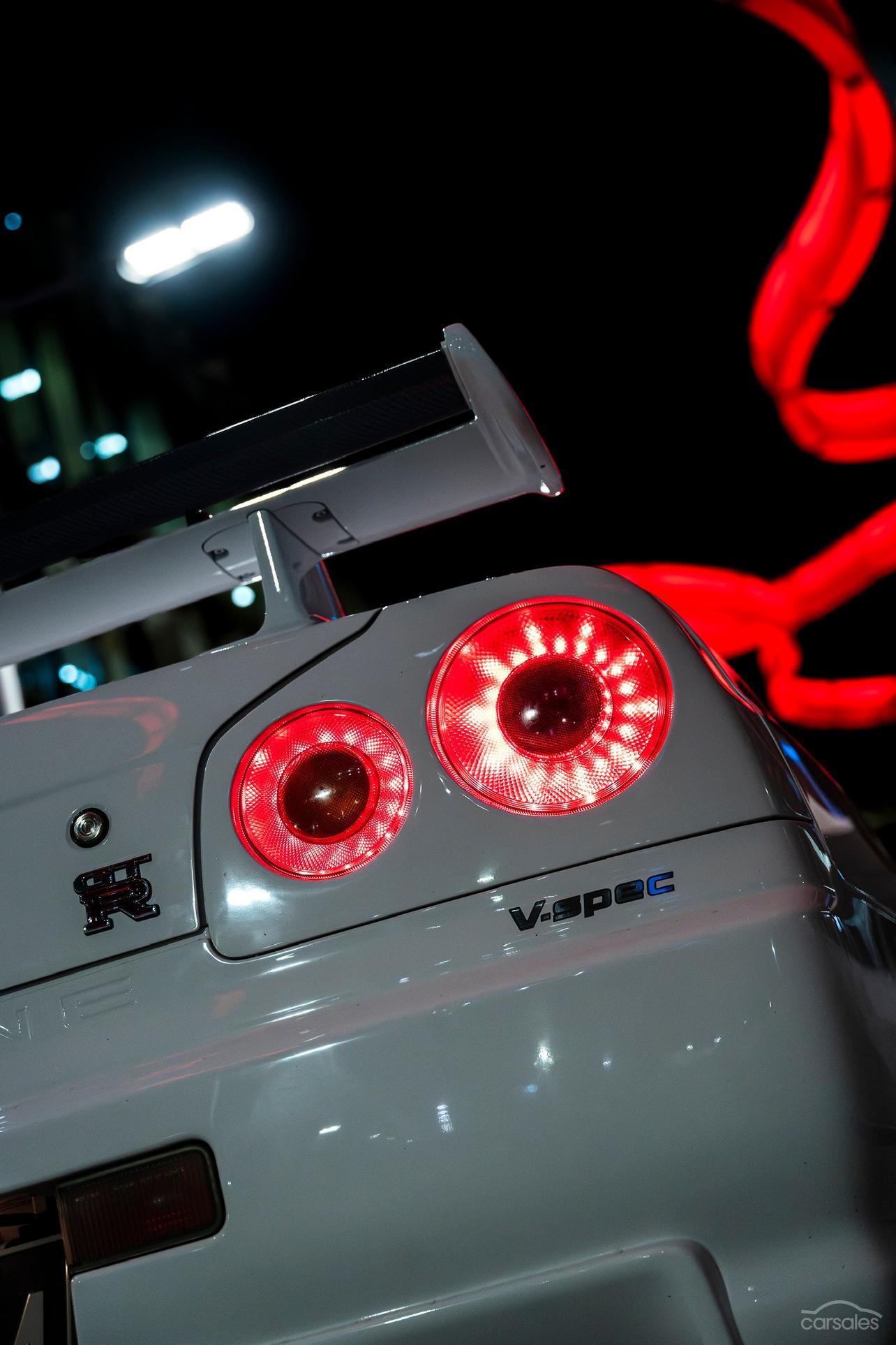 R34 GTR V-SPEC - 10 ENTRIES