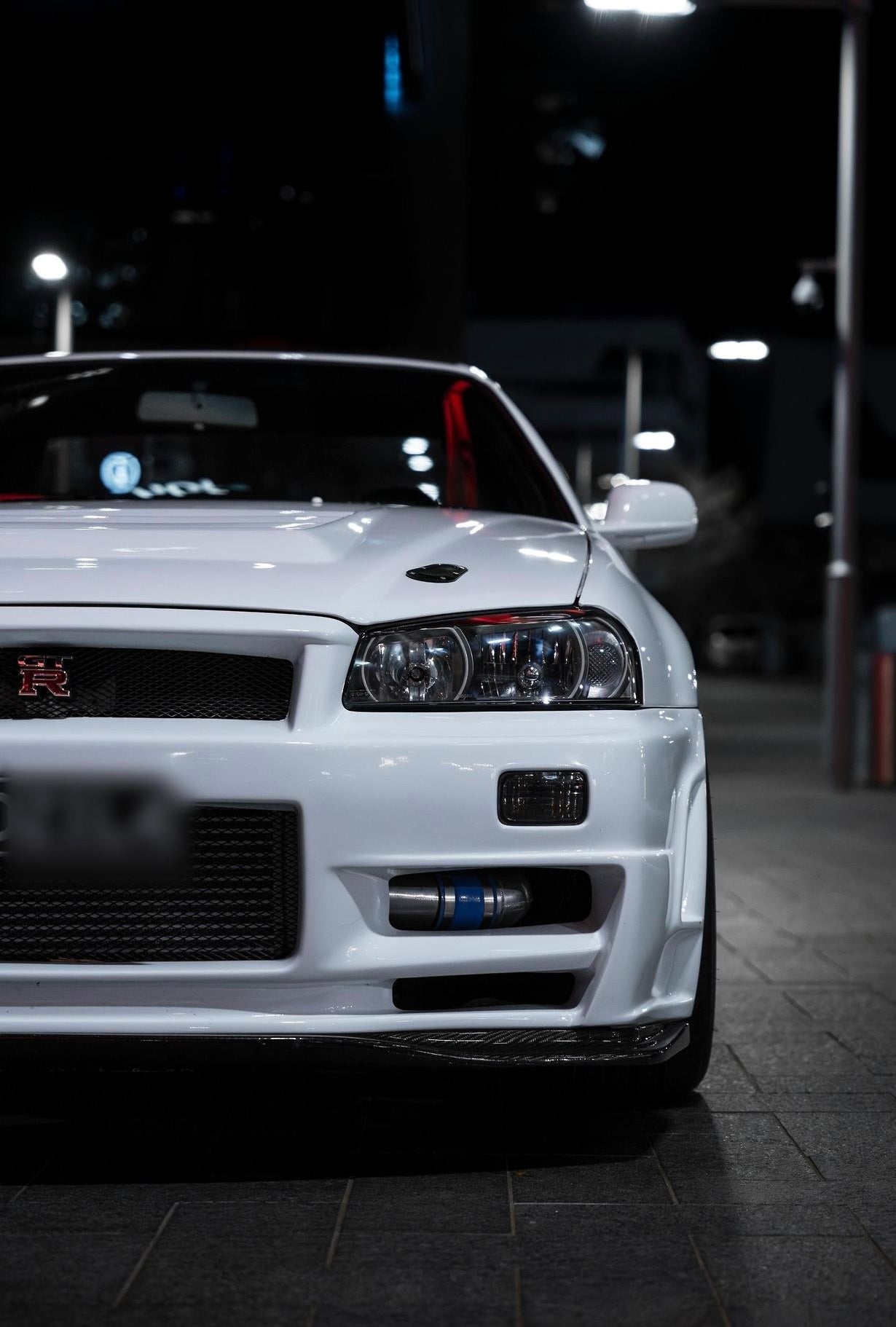 R34 GTR V-SPEC - 10 ENTRIES